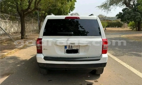 Dieundeu Occasion Jeep Patriot White Auto in Dakar in Dakar