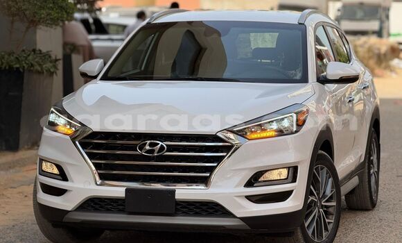 Buy Import Hyundai Tucson White Car in Dakar in Dakar Buy Import Hyundai Tucson White Car in Dakar in Dakar