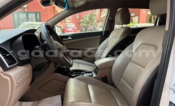 Buy Import Hyundai Tucson White Car in Dakar in Dakar Buy Import Hyundai Tucson White Car in Dakar in Dakar