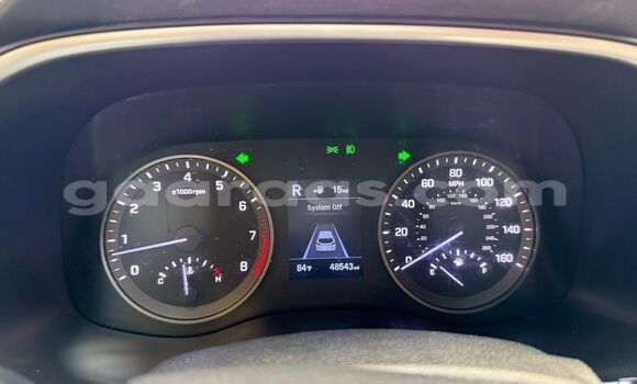 Buy Import Hyundai Tucson White Car in Dakar in Dakar Buy Import Hyundai Tucson White Car in Dakar in Dakar