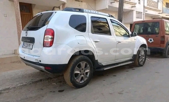 Buy Used Renault Duster White Car in Dakar in Dakar Buy Used Renault Duster White Car in Dakar in Dakar