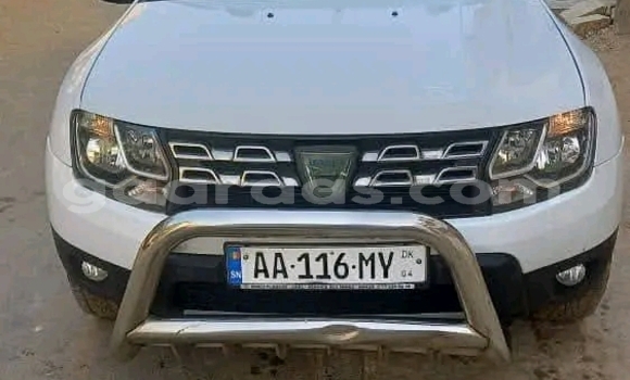 Buy Used Renault Duster White Car in Dakar in Dakar Buy Used Renault Duster White Car in Dakar in Dakar
