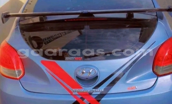 Dieundeu Occasion Hyundai Veloster White Auto in Dakar in Dakar