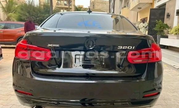 Dieundeu Occasion BMW 3200 Black Auto in Dakar in Dakar Dieundeu Occasion BMW 3200 Black Auto in Dakar in Dakar