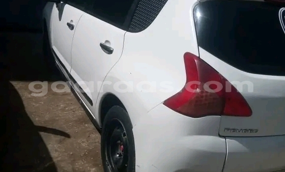 Dieundeu Occasion Peugeot 3008 White Auto in Dakar in Dakar Dieundeu Occasion Peugeot 3008 White Auto in Dakar in Dakar