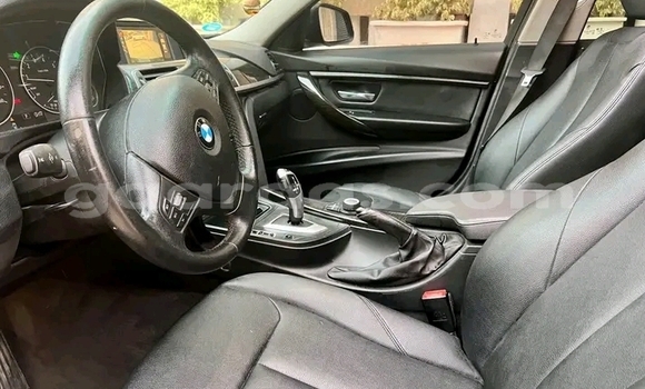 Dieundeu Occasion BMW 326 Black Auto in Dakar in Dakar Dieundeu Occasion BMW 326 Black Auto in Dakar in Dakar