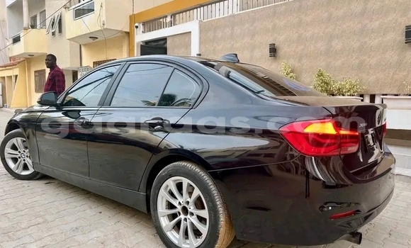 Dieundeu Occasion BMW 326 Black Auto in Dakar in Dakar Dieundeu Occasion BMW 326 Black Auto in Dakar in Dakar