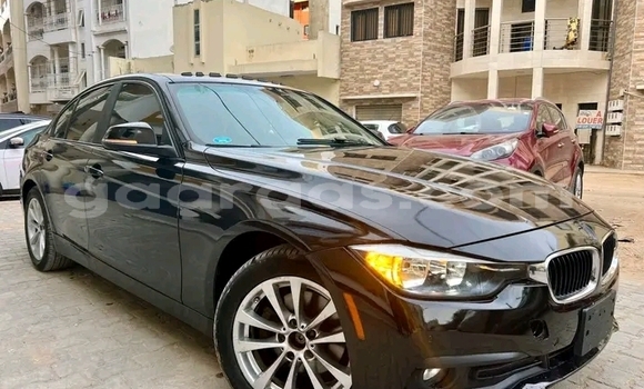 Dieundeu Occasion BMW 326 Black Auto in Dakar in Dakar Dieundeu Occasion BMW 326 Black Auto in Dakar in Dakar