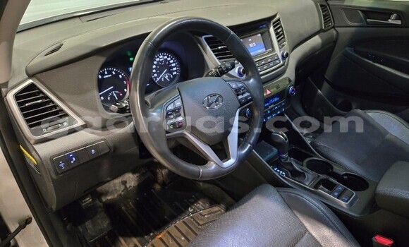 Acheter Occasion Voiture Hyundai Tucson Gris à Dakar, Dakar Acheter Occasion Voiture Hyundai Tucson Gris à Dakar, Dakar