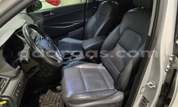 Acheter Occasion Voiture Hyundai Tucson Gris à Dakar, Dakar Acheter Occasion Voiture Hyundai Tucson Gris à Dakar, Dakar
