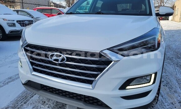 Buy Used Hyundai Tucson White Car in Dakar in Dakar Buy Used Hyundai Tucson White Car in Dakar in Dakar