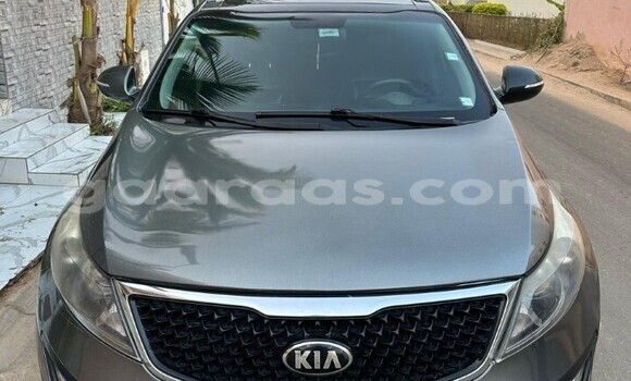 Dieundeu Occasion Kia Sportage Silver Auto in Dakar in Dakar Dieundeu Occasion Kia Sportage Silver Auto in Dakar in Dakar
