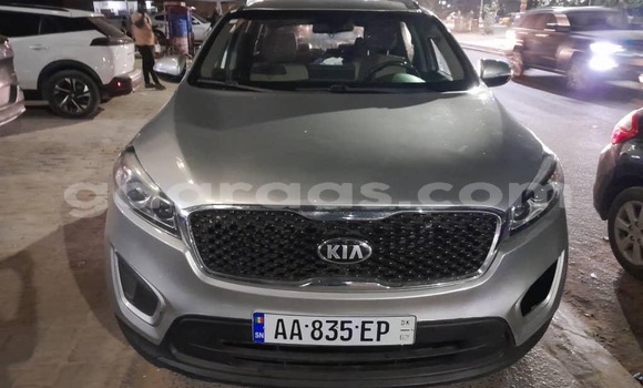Buy Used Kia Sorento Silver Car in Dakar in Dakar