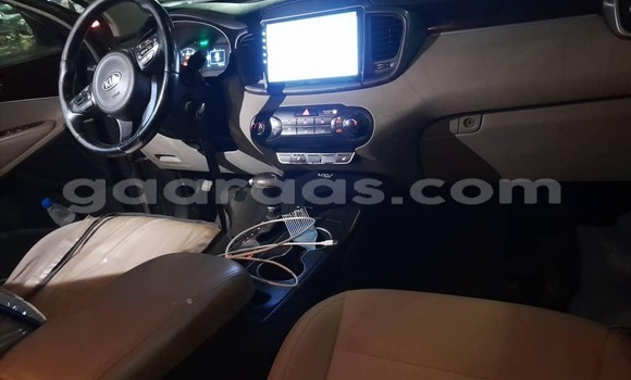 Dieundeu Occasion Kia Sorento Silver Auto in Dakar in Dakar Dieundeu Occasion Kia Sorento Silver Auto in Dakar in Dakar