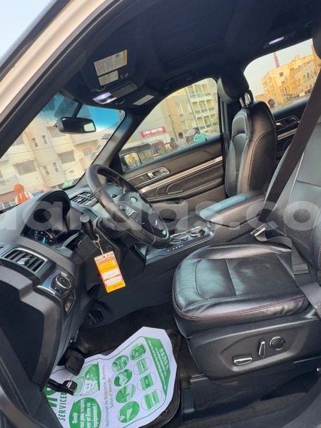 Big with watermark ford explorer dakar dakar 27467