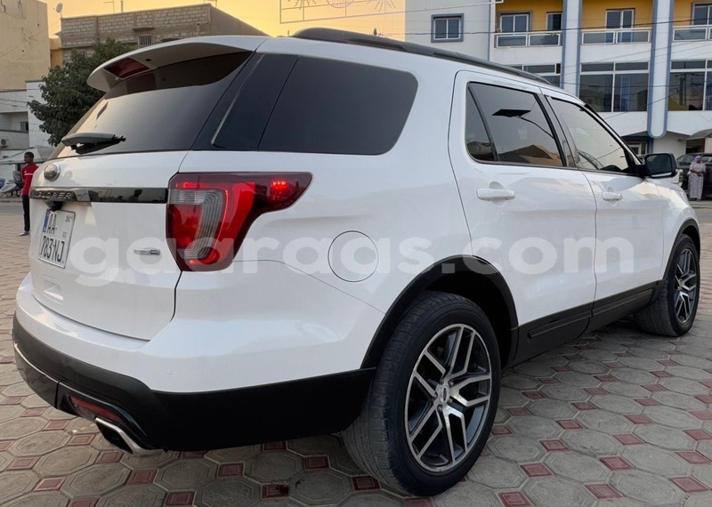 Big with watermark ford explorer dakar dakar 27467