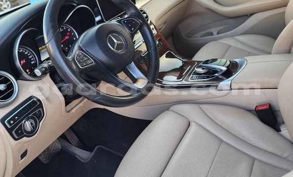 Buy Used Mercedes‒Benz GLC White Car in Dakar in Dakar Buy Used Mercedes‒Benz GLC White Car in Dakar in Dakar