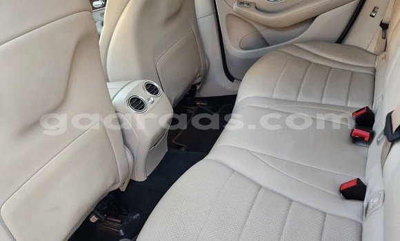 Buy Used Mercedes‒Benz GLC White Car in Dakar in Dakar Buy Used Mercedes‒Benz GLC White Car in Dakar in Dakar