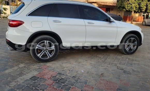 Buy Used Mercedes‒Benz GLC White Car in Dakar in Dakar Buy Used Mercedes‒Benz GLC White Car in Dakar in Dakar
