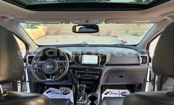 Dieundeu Imported Kia Sportage White Auto in Dakar in Dakar Dieundeu Imported Kia Sportage White Auto in Dakar in Dakar