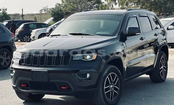 Acheter Import Voiture Jeep Grand Cherokee Noir à Dakar, Dakar Acheter Import Voiture Jeep Grand Cherokee Noir à Dakar, Dakar