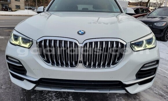 Acheter Occasion Voiture BMW X5 Blanc à Dakar, Dakar Acheter Occasion Voiture BMW X5 Blanc à Dakar, Dakar