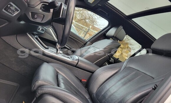 Acheter Occasion Voiture BMW X5 Blanc à Dakar, Dakar Acheter Occasion Voiture BMW X5 Blanc à Dakar, Dakar