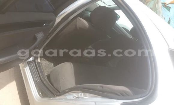 Dieundeu Occasion BMW 3–Series Silver Auto in Dakar in Dakar Dieundeu Occasion BMW 3–Series Silver Auto in Dakar in Dakar