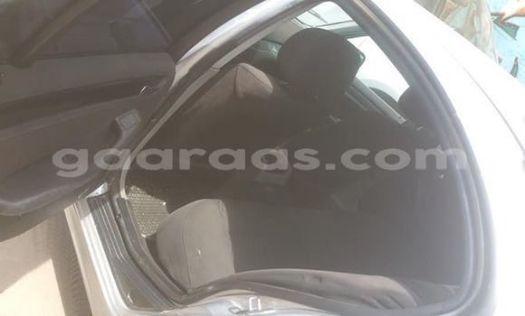 Dieundeu Occasion BMW 3–Series Silver Auto in Dakar in Dakar Dieundeu Occasion BMW 3–Series Silver Auto in Dakar in Dakar