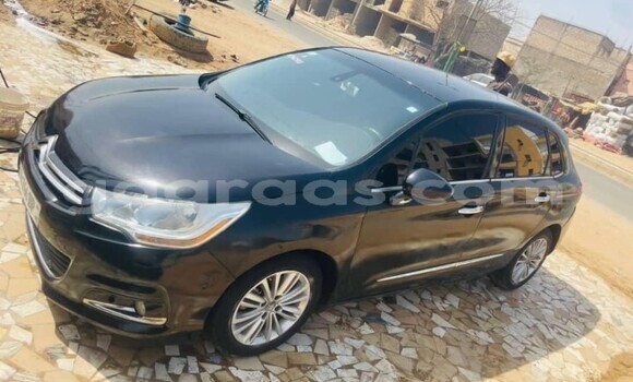 Acheter Occasion Voiture Citroen C4 Noir à Dakar, Dakar Acheter Occasion Voiture Citroen C4 Noir à Dakar, Dakar