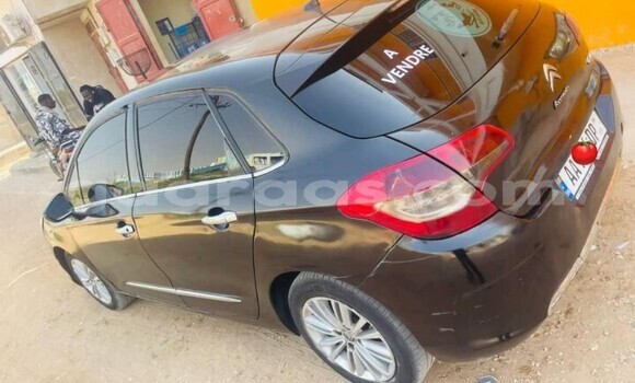 Acheter Occasion Voiture Citroen C4 Noir à Dakar, Dakar Acheter Occasion Voiture Citroen C4 Noir à Dakar, Dakar