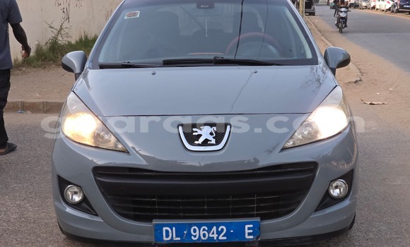 Buy Used Peugeot 207 Silver Car in Dakar in Dakar