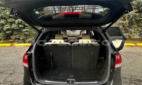 Acheter Occasion Voiture Kia Sorento Noir à Dakar, Dakar Acheter Occasion Voiture Kia Sorento Noir à Dakar, Dakar