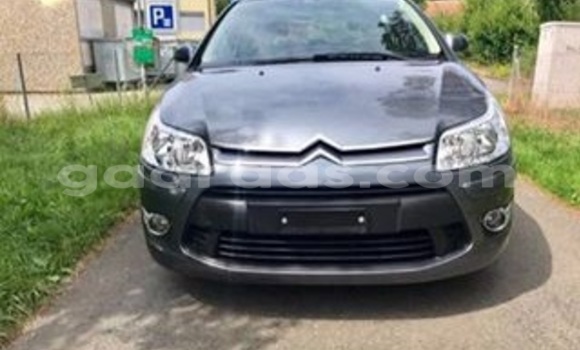 Acheter Occasion Voiture Citroen C4 Gris à Gueule Tapee Fass Colobane au Dakar Acheter Occasion Voiture Citroen C4 Gris à Gueule Tapee Fass Colobane au Dakar
