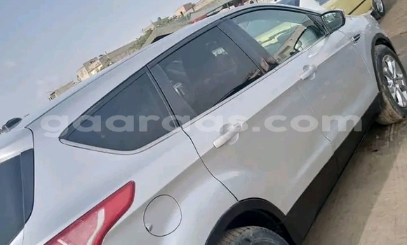 Acheter Occasion Voiture Ford Escape Blanc à Dakar, Dakar