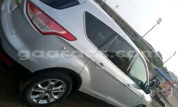 Dieundeu Occasion Ford Escape White Auto in Dakar in Dakar Dieundeu Occasion Ford Escape White Auto in Dakar in Dakar