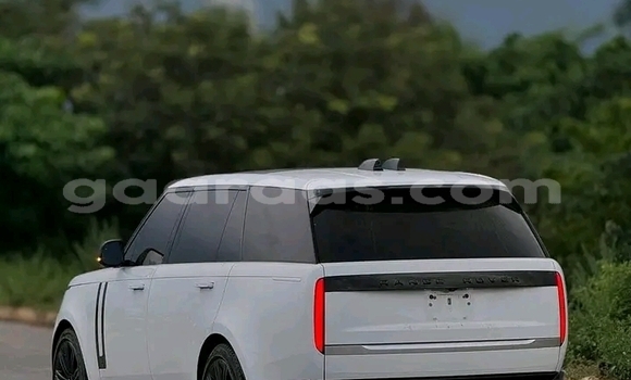 Buy Used Range Rover Evoque White Car in Dakar in Dakar Buy Used Range Rover Evoque White Car in Dakar in Dakar