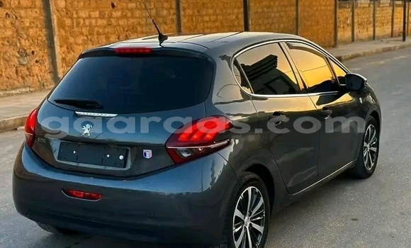 Buy Used Peugeot 308 Black Car in Dakar in Dakar Buy Used Peugeot 308 Black Car in Dakar in Dakar