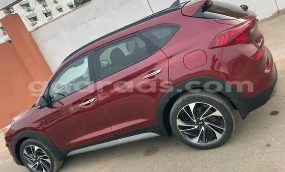 Dieundeu Occasion Hyundai Tucson Red Auto in Dakar in Dakar Dieundeu Occasion Hyundai Tucson Red Auto in Dakar in Dakar