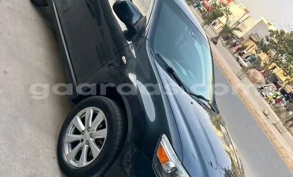 Dieundeu Occasion Mitsubishi Outlander Black Auto in Dakar in Dakar Dieundeu Occasion Mitsubishi Outlander Black Auto in Dakar in Dakar