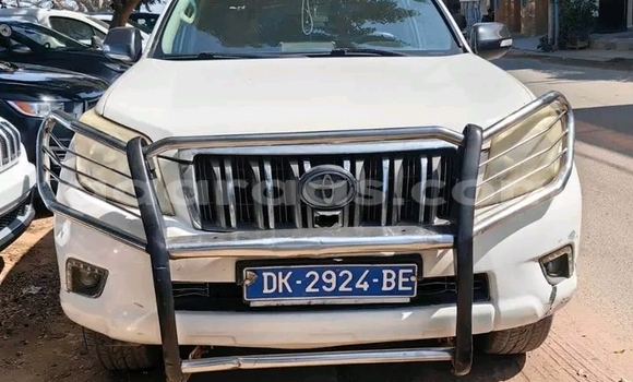 Dieundeu Occasion Toyota Prado White Auto in Dakar in Dakar Dieundeu Occasion Toyota Prado White Auto in Dakar in Dakar