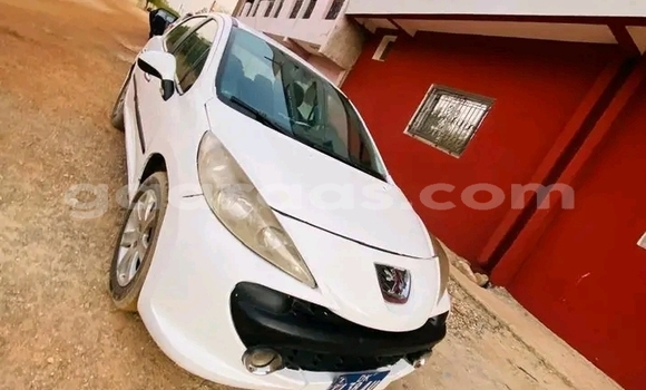 Dieundeu Occasion Peugeot 207 White Auto in Dakar in Dakar Dieundeu Occasion Peugeot 207 White Auto in Dakar in Dakar