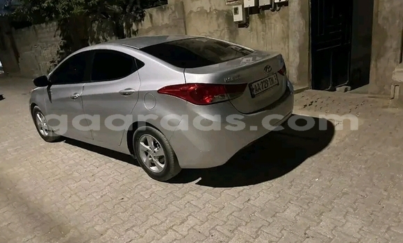 Dieundeu Occasion Hyundai Elantra White Auto in Dakar in Dakar Dieundeu Occasion Hyundai Elantra White Auto in Dakar in Dakar