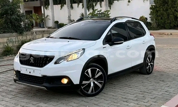 Buy Used Peugeot 2008 White Car in Dakar in Dakar Buy Used Peugeot 2008 White Car in Dakar in Dakar