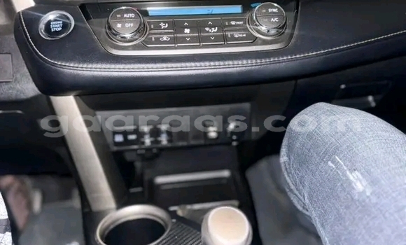 Acheter Occasion Voiture Toyota RAV4 Autre à Dakar, Dakar Acheter Occasion Voiture Toyota RAV4 Autre à Dakar, Dakar