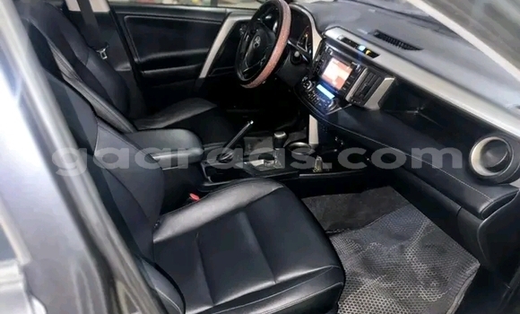 Acheter Occasion Voiture Toyota RAV4 Autre à Dakar, Dakar Acheter Occasion Voiture Toyota RAV4 Autre à Dakar, Dakar