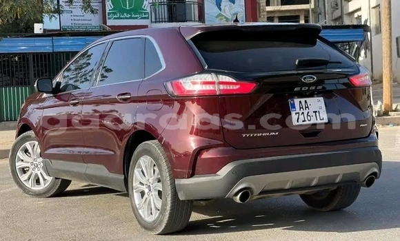 Acheter Occasion Voiture Ford Edge Rouge à Dakar, Dakar Acheter Occasion Voiture Ford Edge Rouge à Dakar, Dakar