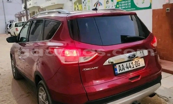 Acheter Occasion Voiture Ford Escape Rouge à Dakar, Dakar Acheter Occasion Voiture Ford Escape Rouge à Dakar, Dakar