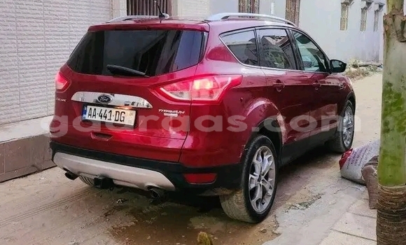 Acheter Occasion Voiture Ford Escape Rouge à Dakar, Dakar Acheter Occasion Voiture Ford Escape Rouge à Dakar, Dakar