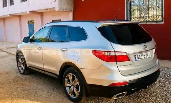 Acheter Occasion Voiture Hyundai Santa Fe Autre à Dakar, Dakar Acheter Occasion Voiture Hyundai Santa Fe Autre à Dakar, Dakar